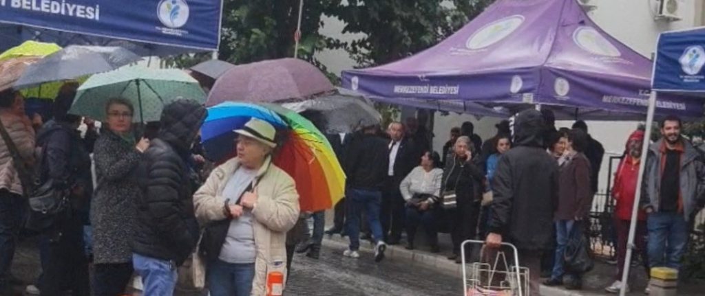 Başkan Doğan'ı, Sağanak Yağmura Rağmen Yalnız Bırakmadılar...