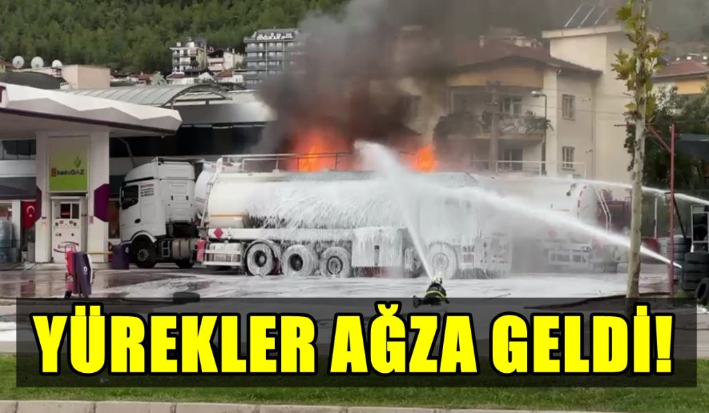 Denizli'de Akaryakıt İstasyonundaki Tanker Patladı...