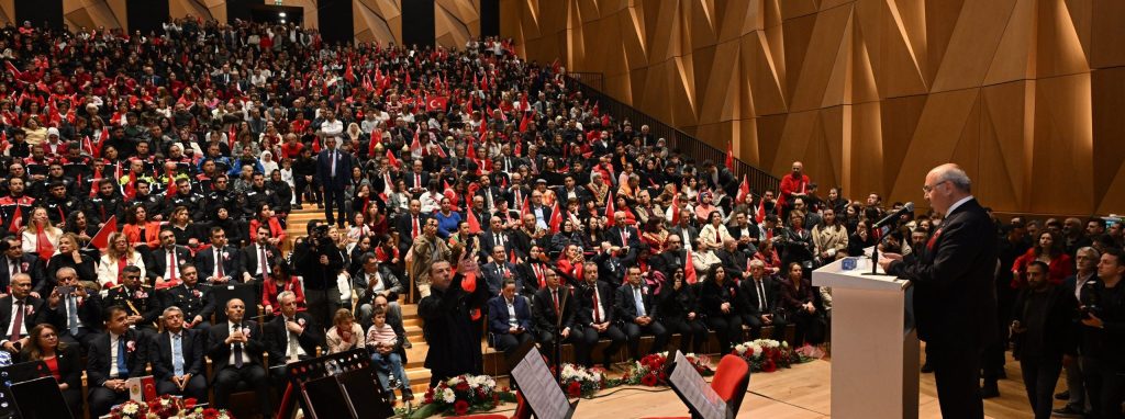 Denizli'de de Cumhuriyet Bayramı Coşkusu Yaşandı...