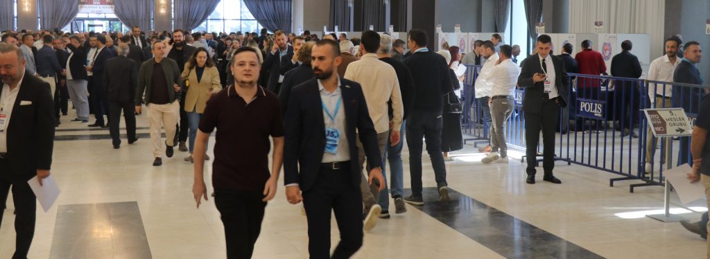 Denizli Ticaret Odası'nda Seçim Heyecanı Yaşanıyor...