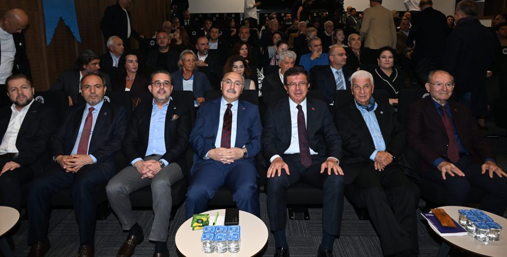 DSO'nun Önceki Dönem Başkanı Keçeci'nin Kitabı Görücüye Çıktı...