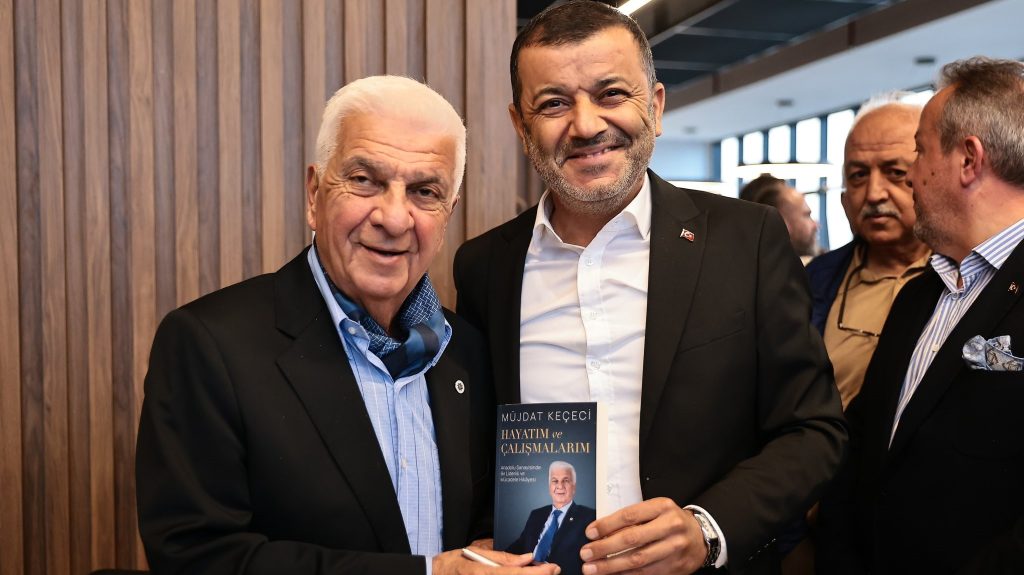 DSO'nun Önceki Dönem Başkanı Keçeci'nin Kitabı Görücüye Çıktı...