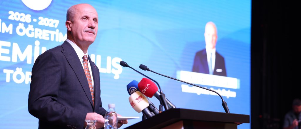 PAÜ Akademik Yıl Açılışı, YÖK Başkanı Prof. Dr. Özvar Tarafından Gerçekleştirildi...