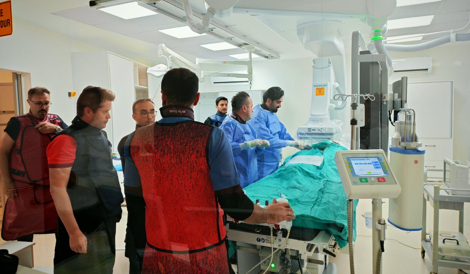 PAÜ Hastaneleri İnme Merkezinde Yeni Cihazlarla İlk Müdahale Gerçekleştirildi…
